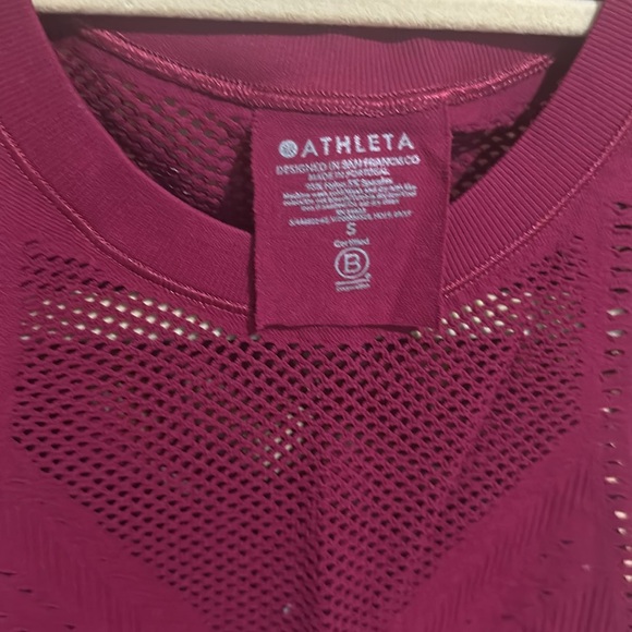 NWT Athleta Oxygen Tank Size S Mulberry - Picture 7 of 10